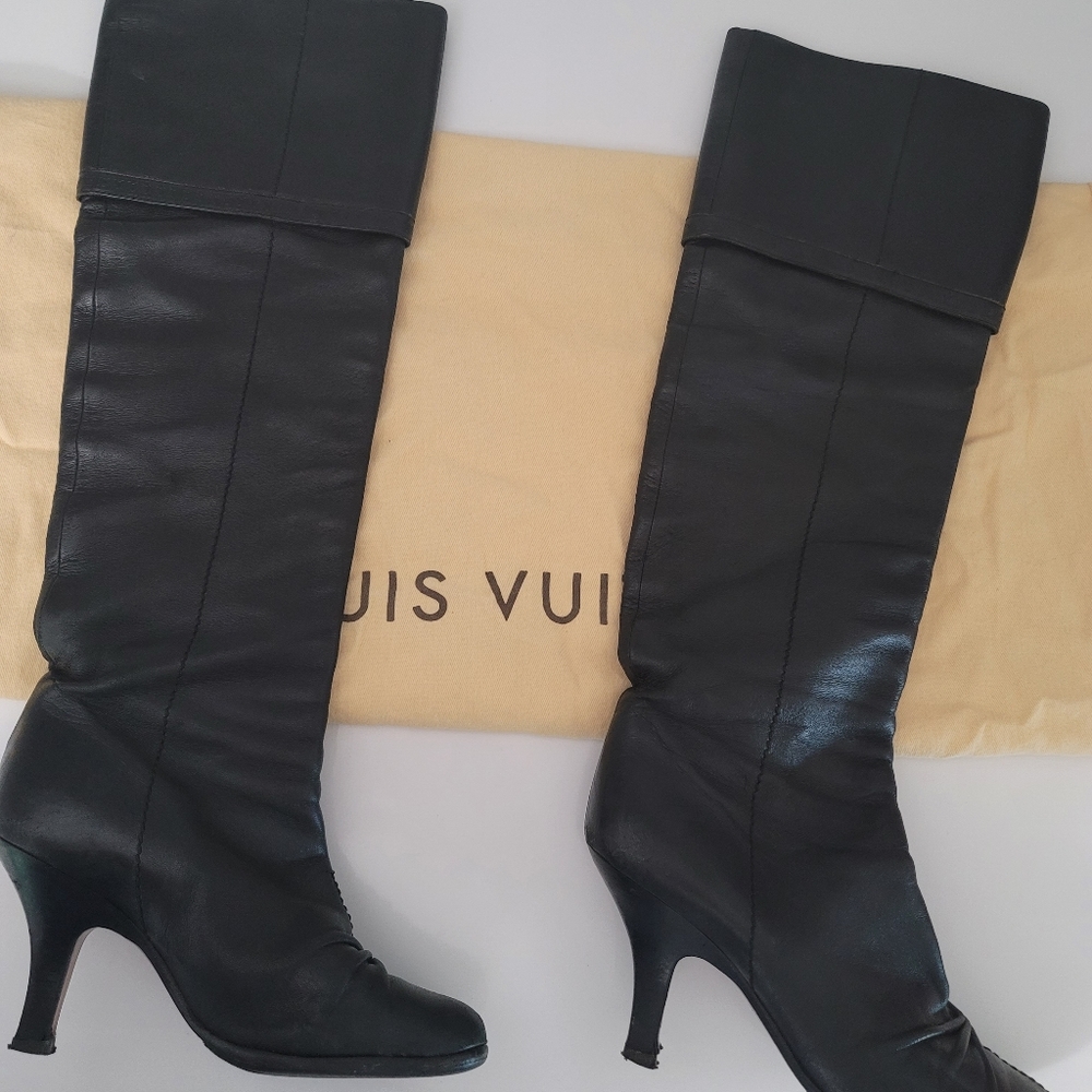 Louis Vuitton scrunch boot